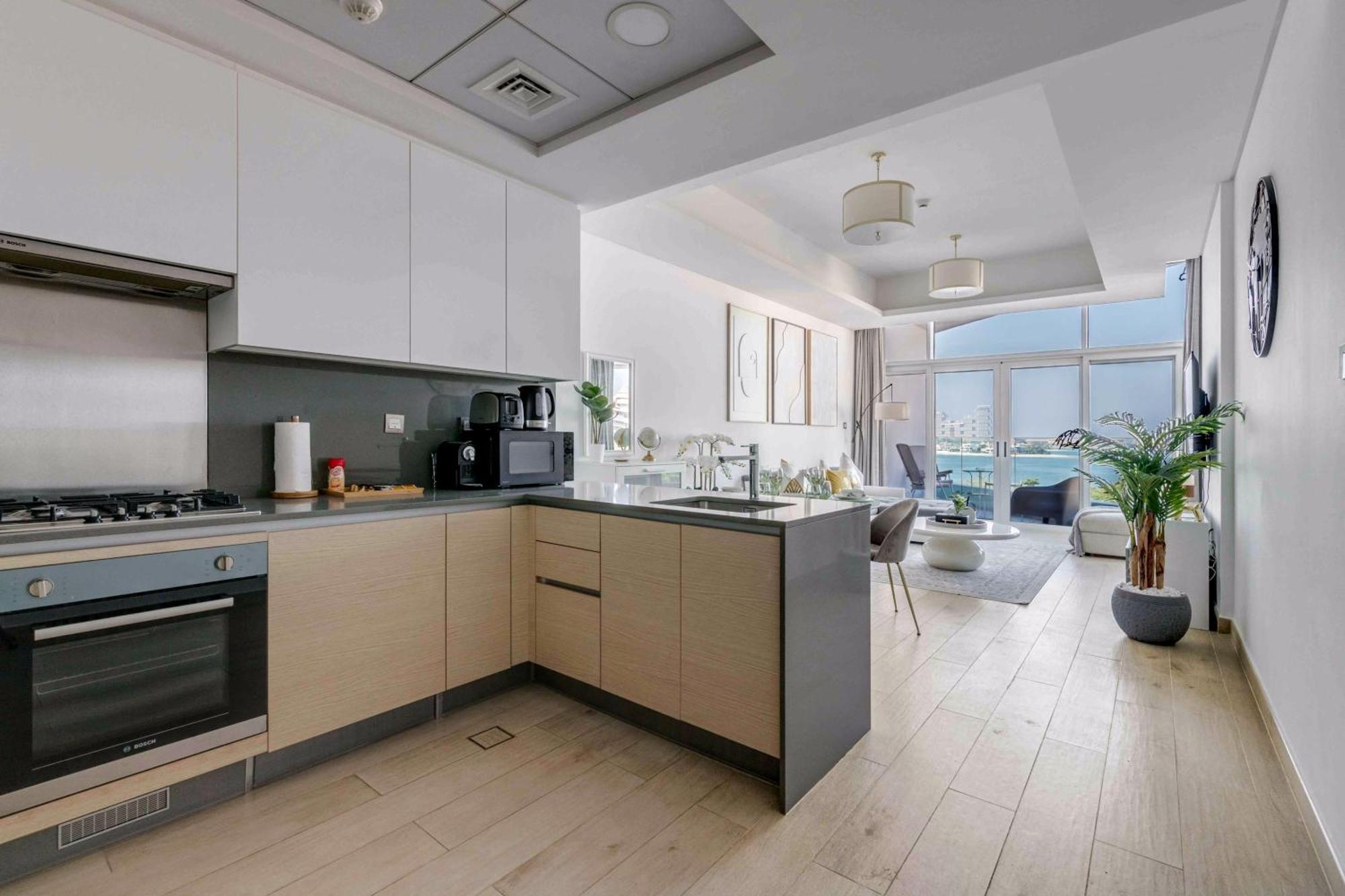 דובאי Luxury Azizi Mina Beachfront Apartments מראה חיצוני תמונה
