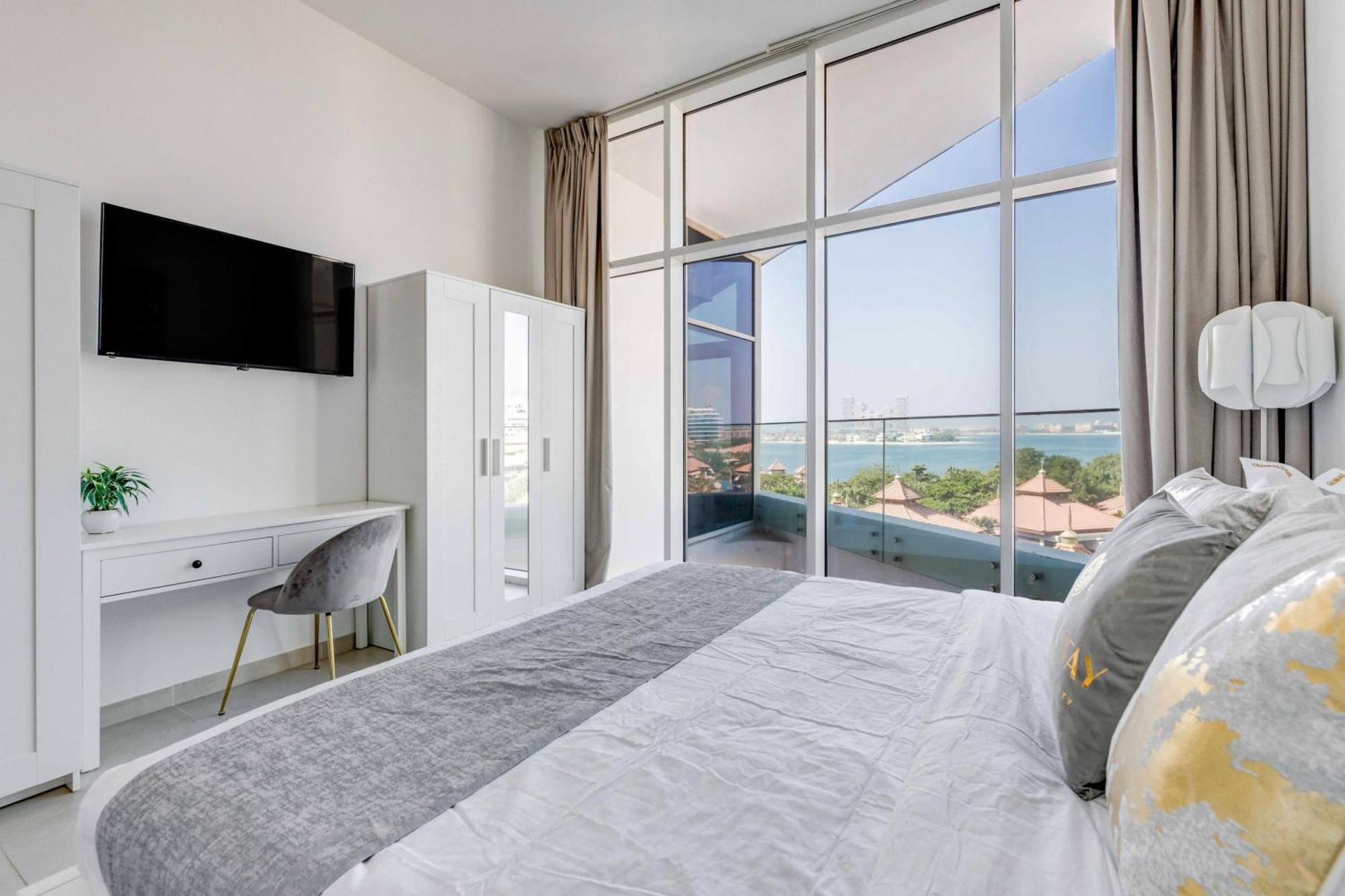 דובאי Luxury Azizi Mina Beachfront Apartments מראה חיצוני תמונה