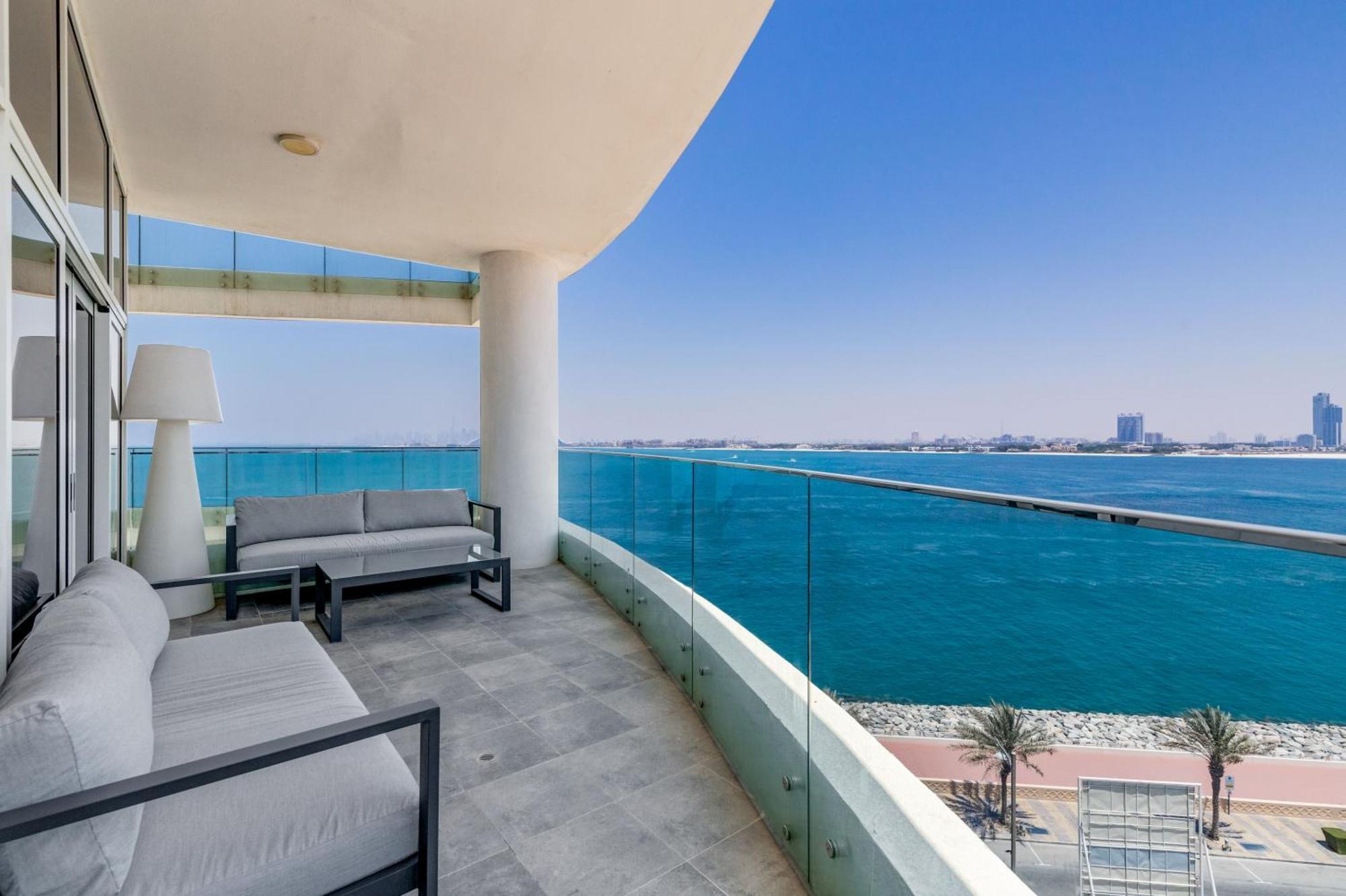 דובאי Luxury Azizi Mina Beachfront Apartments מראה חיצוני תמונה