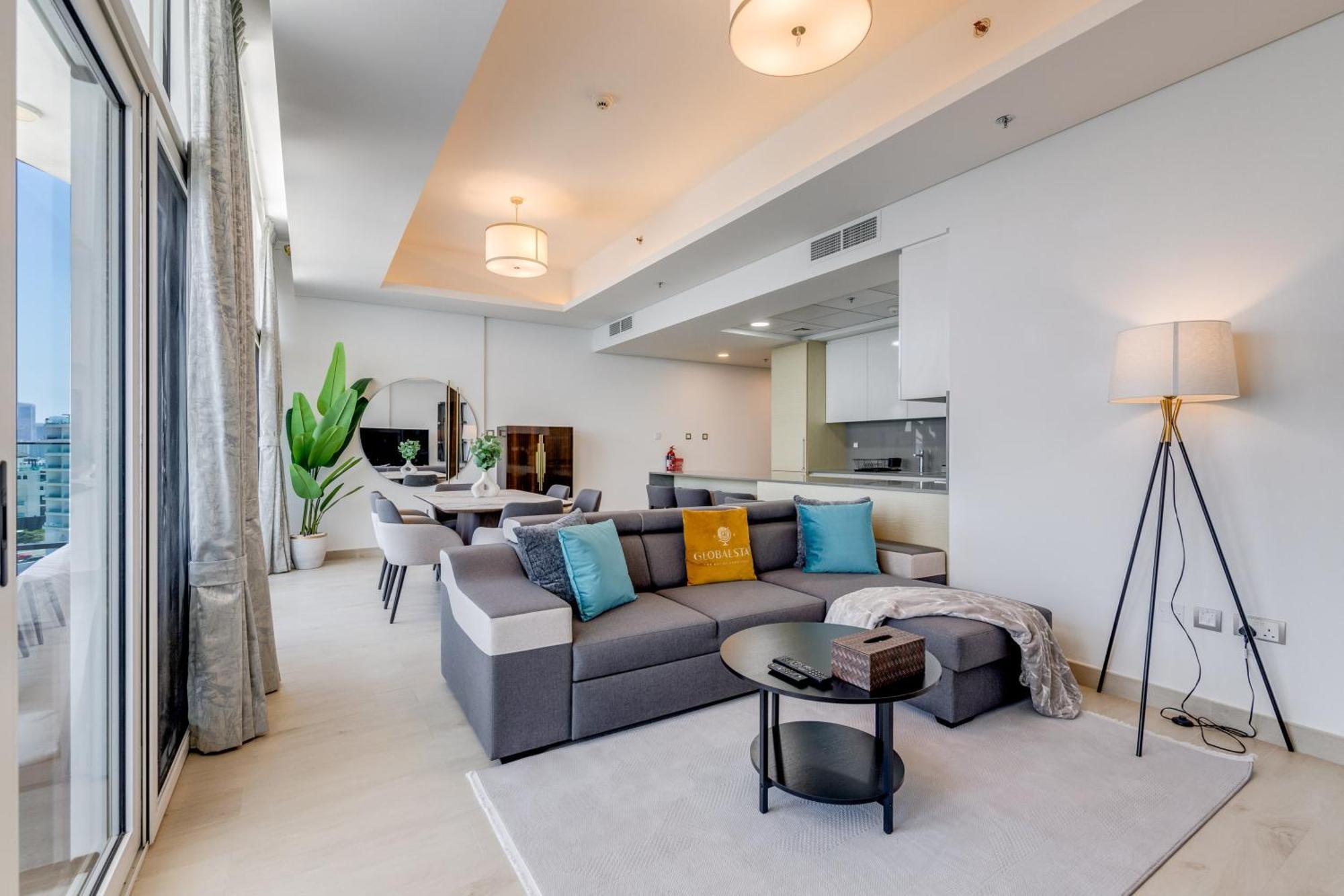 דובאי Luxury Azizi Mina Beachfront Apartments מראה חיצוני תמונה