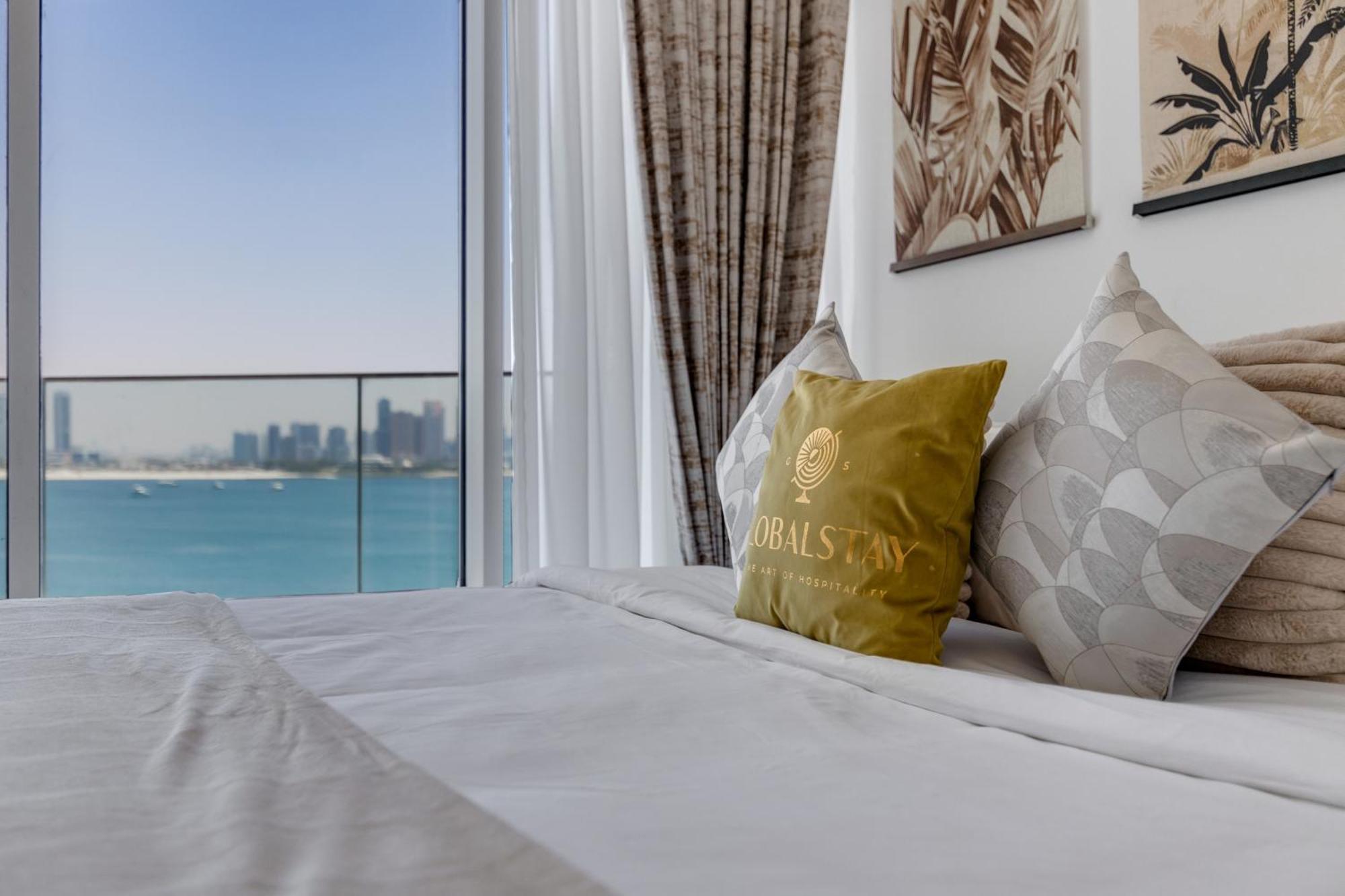 דובאי Luxury Azizi Mina Beachfront Apartments מראה חיצוני תמונה